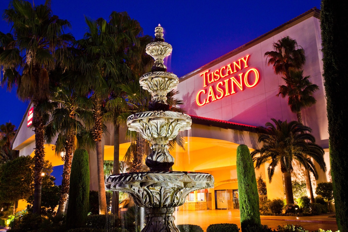 An unforgettable stay at Tuscany Suites & Casino: Discover a world of comfort and entertainment